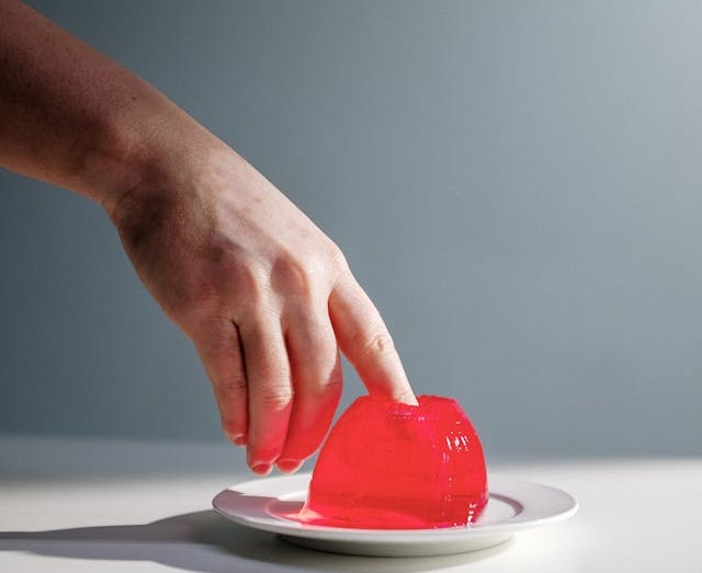 jeleu de sange poezie catalin ionascu